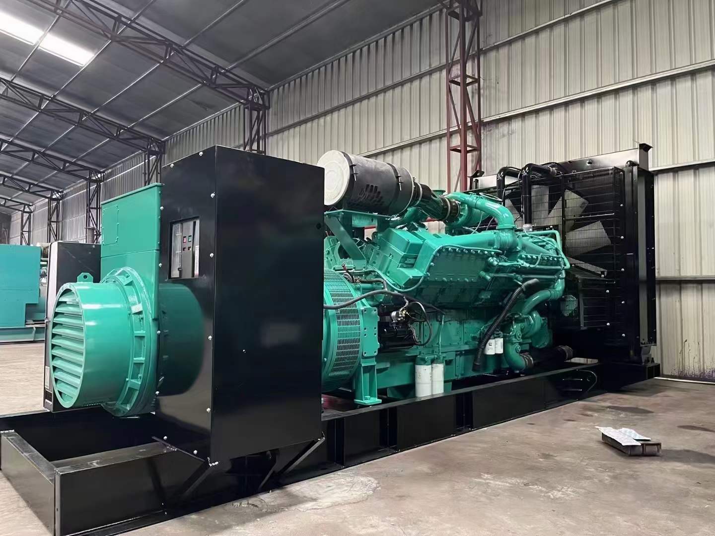 特克斯如何降低 800kW 柴油发电机输出电流的波动？