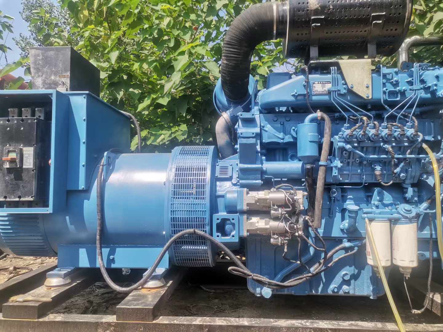 特克斯详细说明降低 800kW 柴油发电机输出电流波动的方法